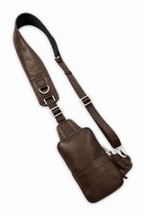 JONNY COTA AW25 BROWN / OS LEATHER RACER BAG IN BROWN