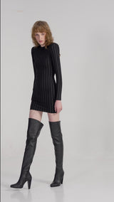 CHAIN PRINT DRESS IN BLACK