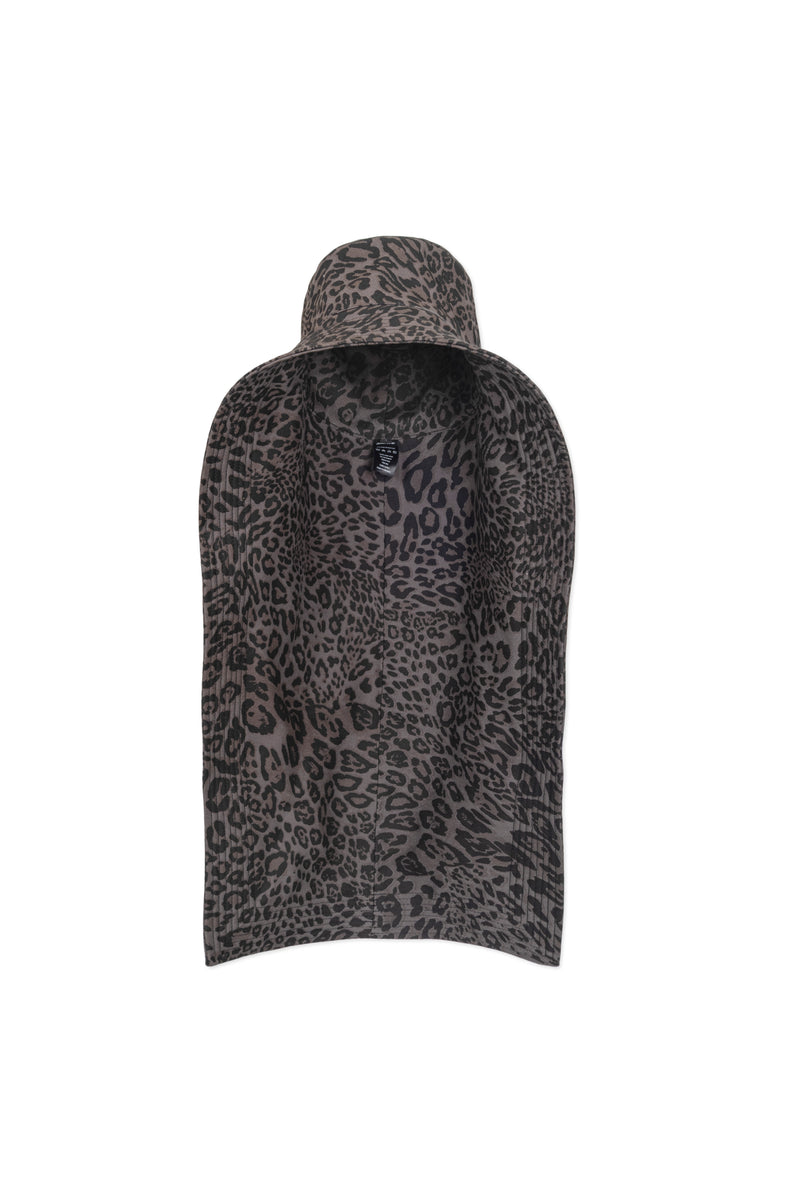 VEILED BUCKET HAT IN GREY LEOPARD