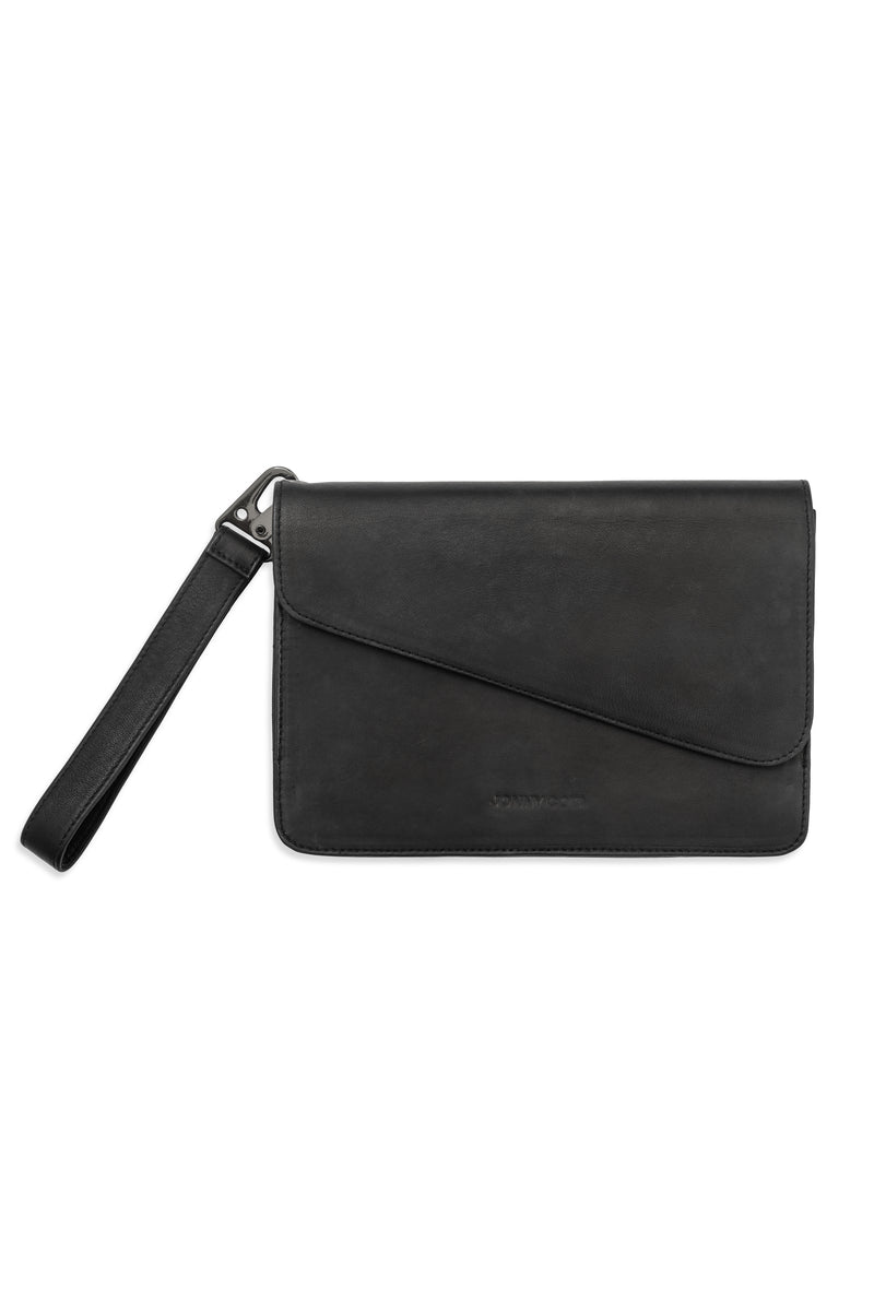 AW25 CLUTCH IN BLACK LEATHER