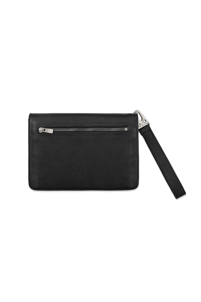 AW25 CLUTCH IN BLACK LEATHER