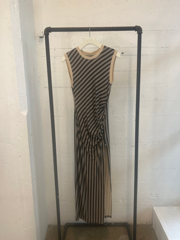 Black and bone chain dress XS