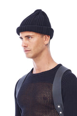 KNIT BEANIE IN BLACK