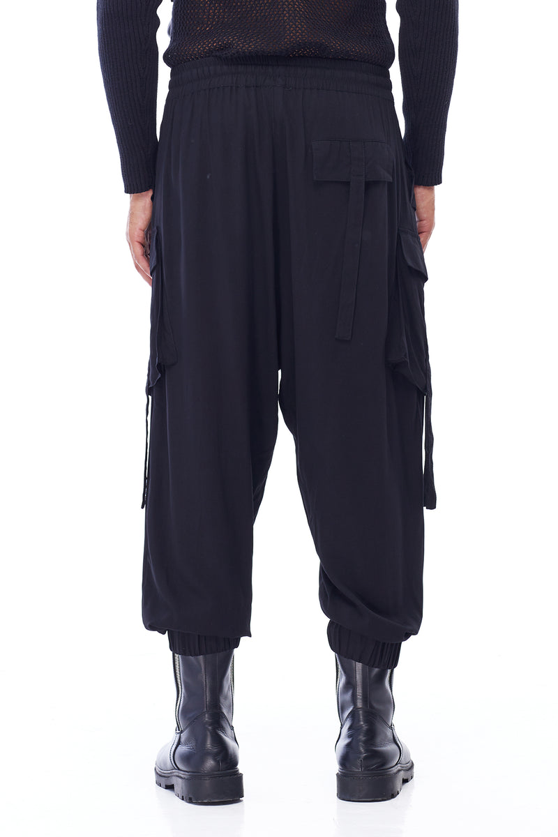 CARGO PANT IN BLACK LIGHTWEIGHT