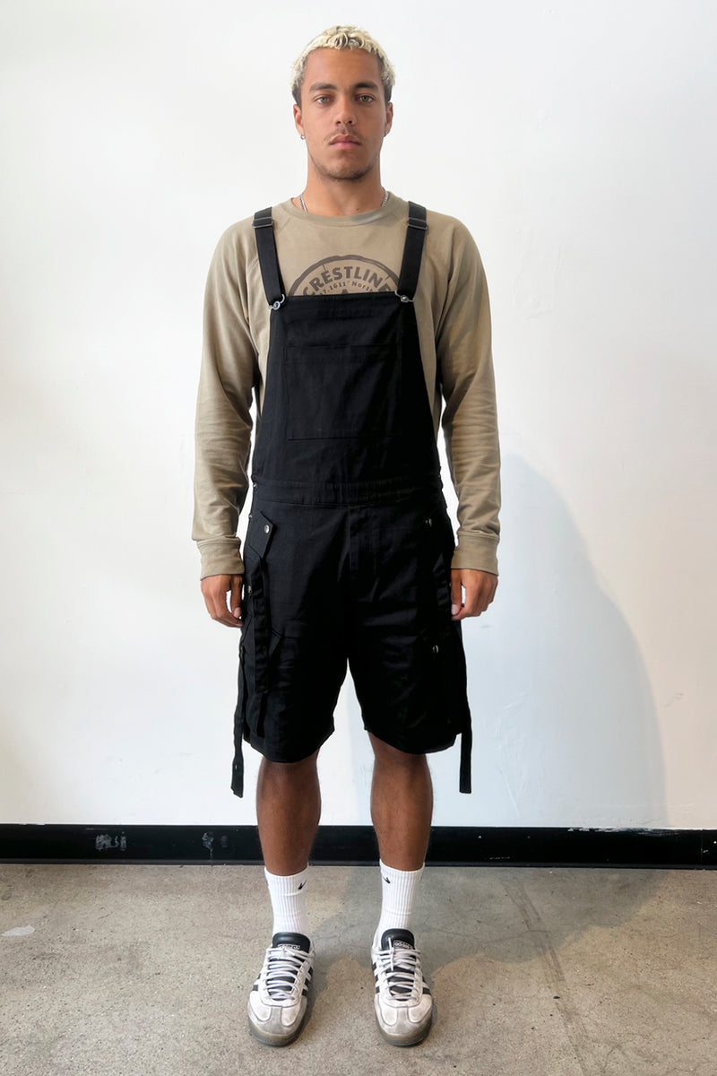 OVERALL SHORTS IN BLACK