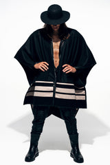 JONNY COTA aw23 OS PONCHO IN BLACK