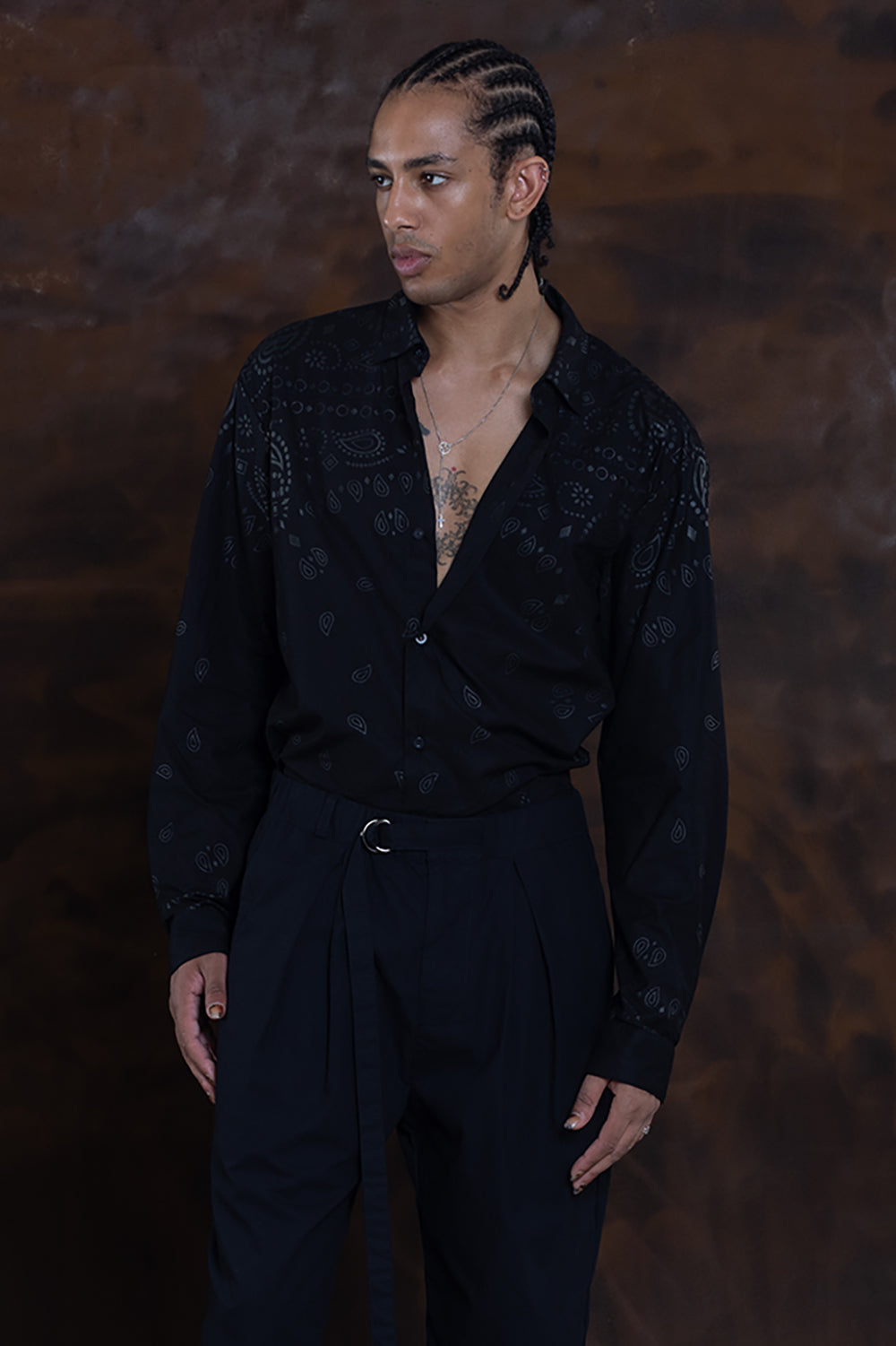 black bandana dress shirt BANDANA BUTTON DOWN SHIRT IN BLACK, Black / L