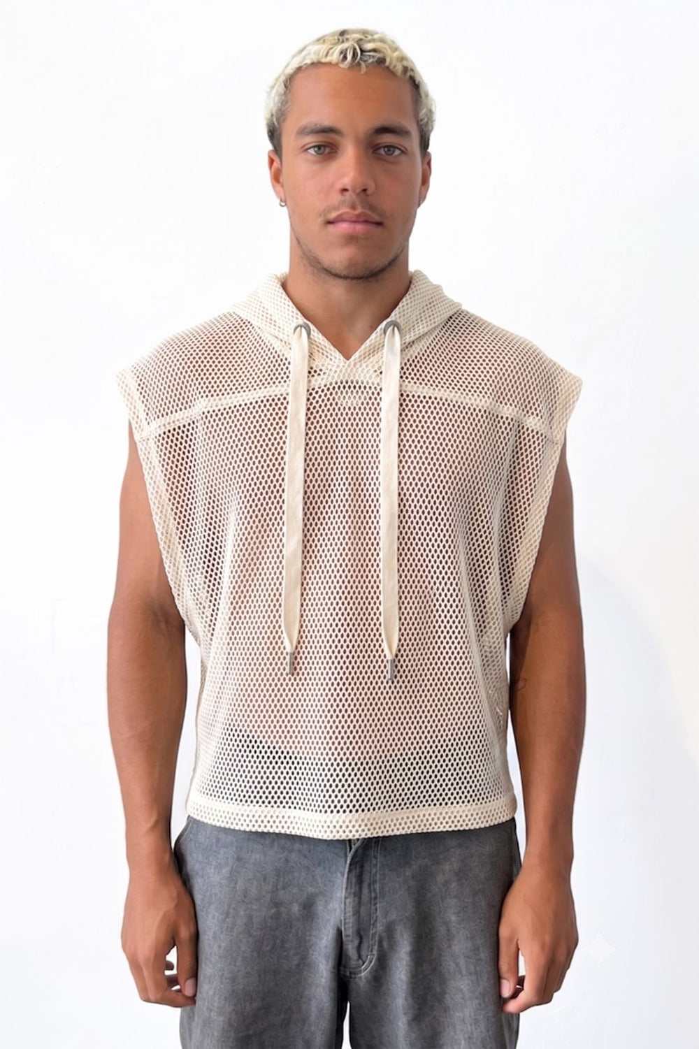 MESH SLEEVELESS HOODIE IN OFF WHITE – JONNY COTA