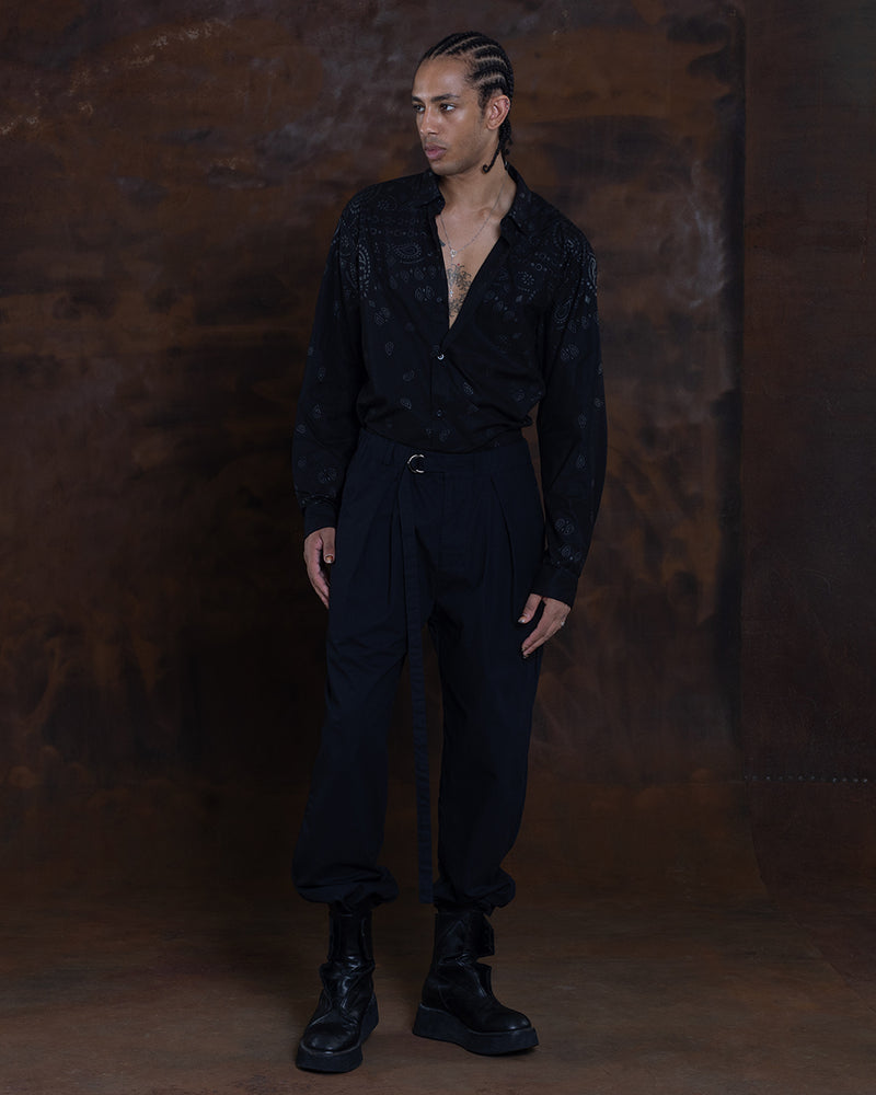PLEATED TROUSER IN BLACK – JONNY COTA
