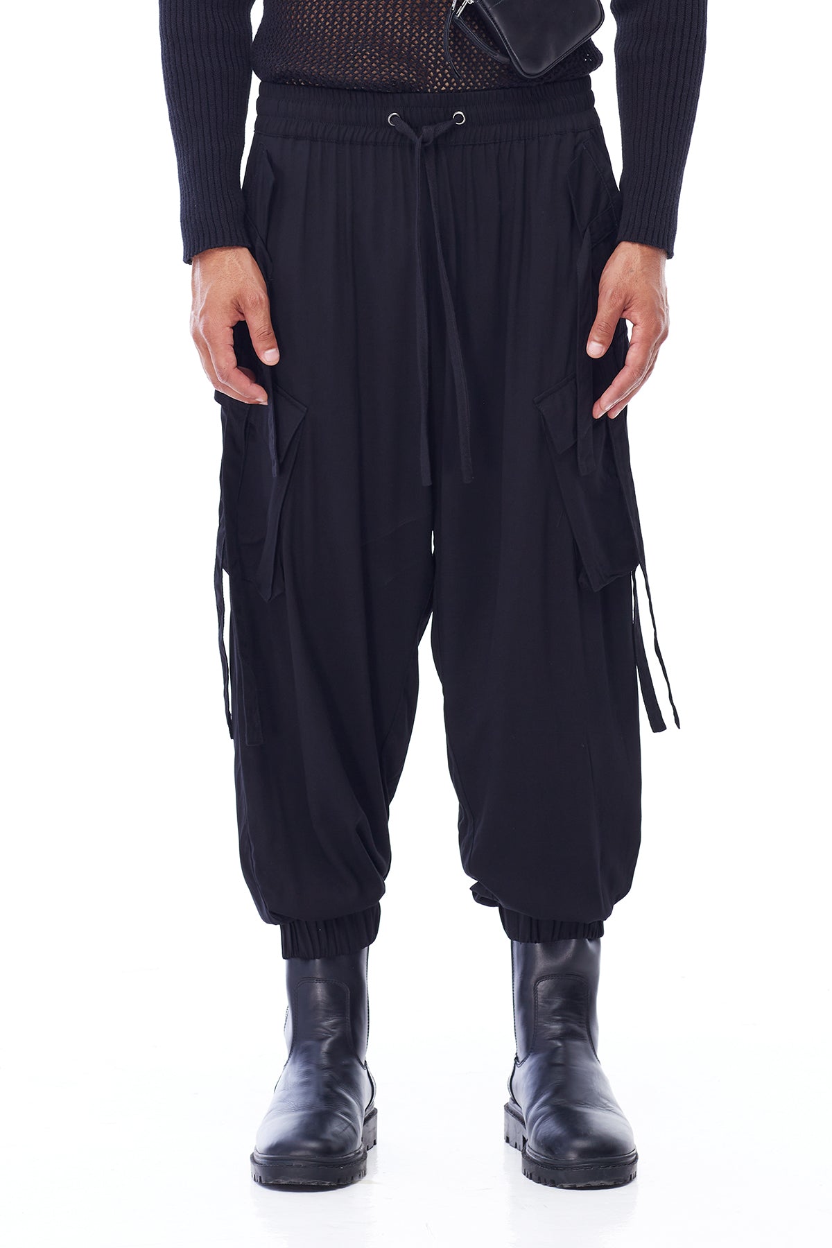 CARGO PANT IN BLACK LIGHTWEIGHT – JONNY COTA