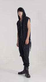 SLEEVELESS HOODIE JUMPSUIT IN BLACK