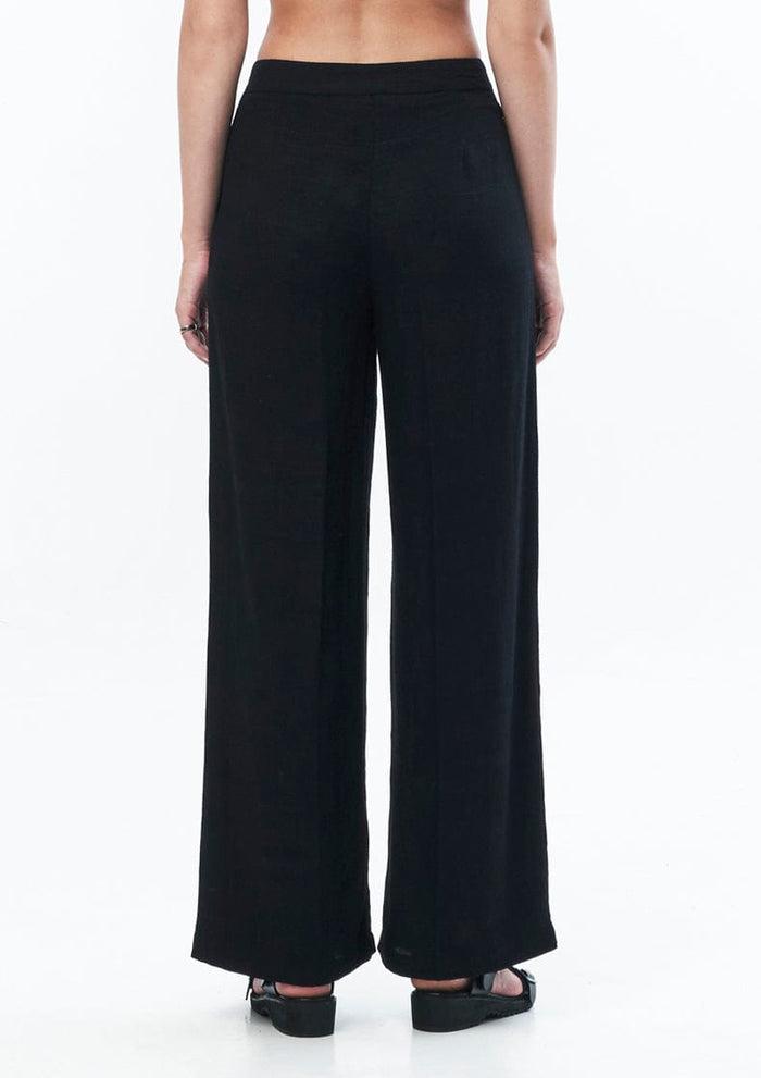 TAILORED LINEN TROUSER IN BLACK – JONNY COTA 