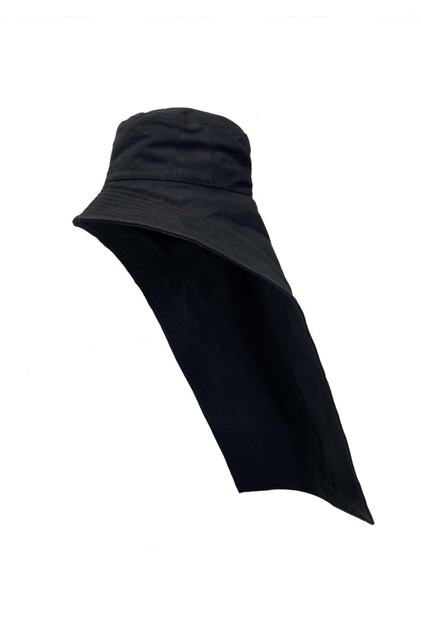 JONNY COTA S / BLACK VEILED BUCKET HAT IN BLACK