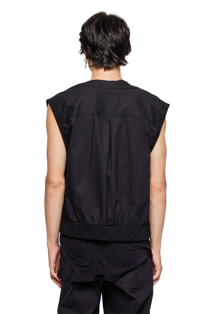 JONNY COTA SLEEVELESS JACKET IN BLACK