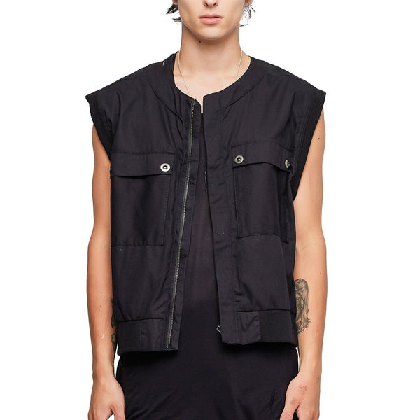 SLEEVELESS JACKET IN BLACK – JONNY COTA