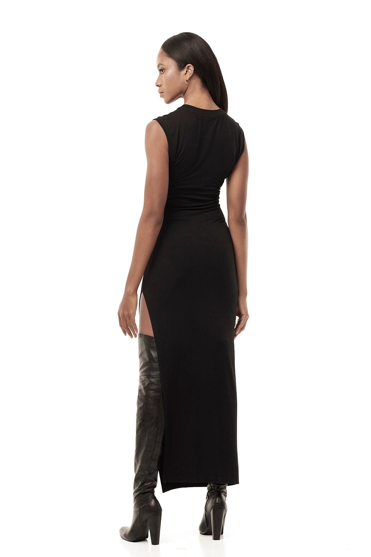 JERSEY T-SHIRT DRESS IN BLACK – JONNY COTA
